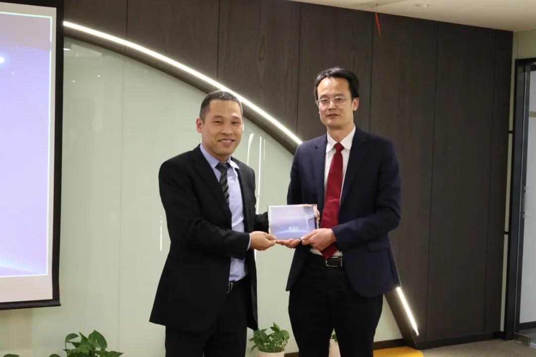微信图片_20210205091925.jpg