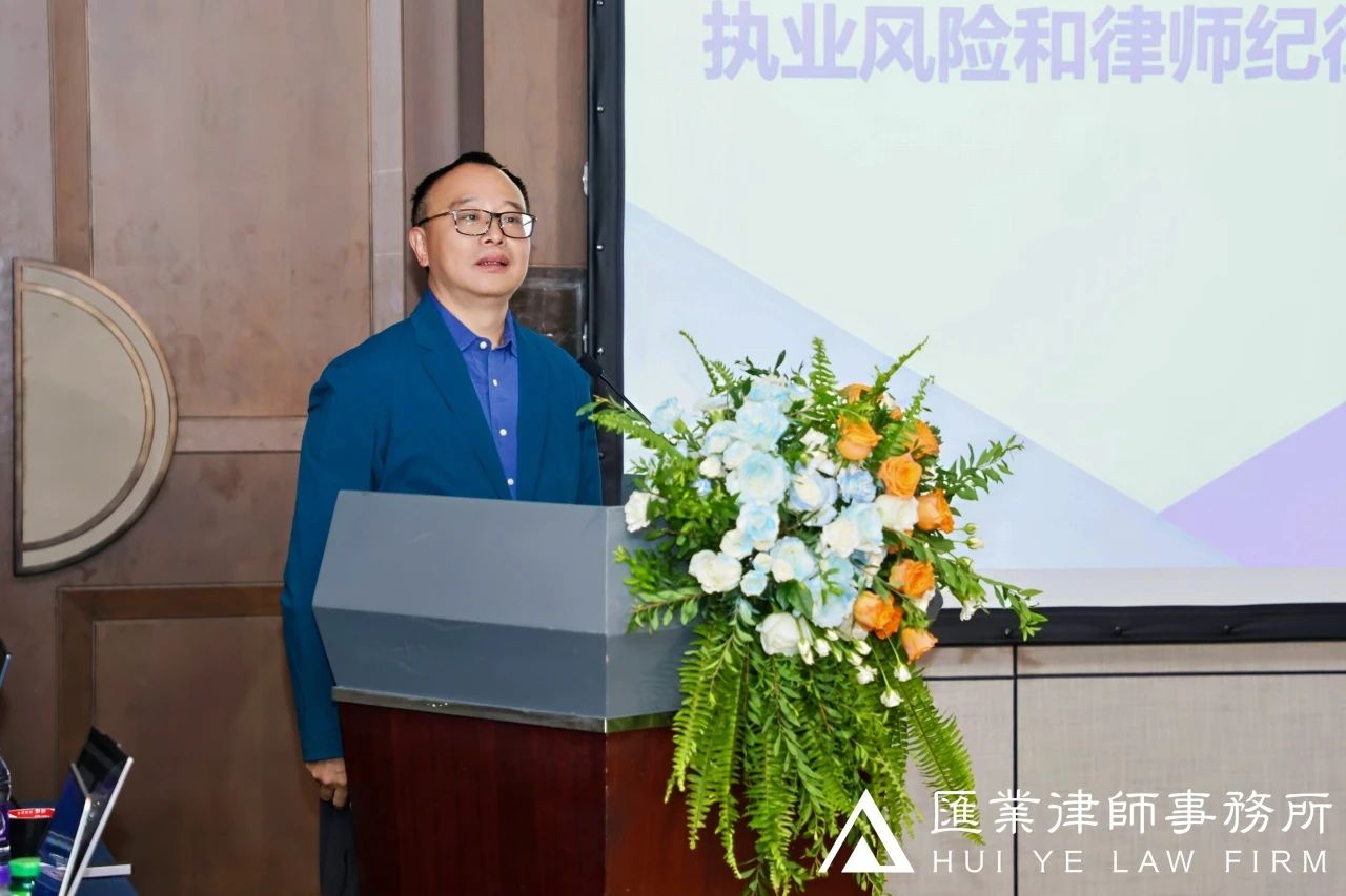 70b872644acb35b62873ae21245ec81.jpg